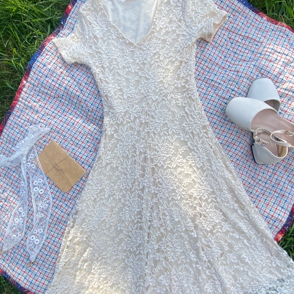 🤍 Cream Lace Dress – Intersection – Size Small – $22 - Picture 3 of 6